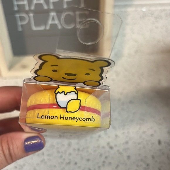 ☀️ 3 / $15 Sale ☀️ Winnie the Pooh Disney Crème Shop Macaron lip balm - Picture 2 of 3